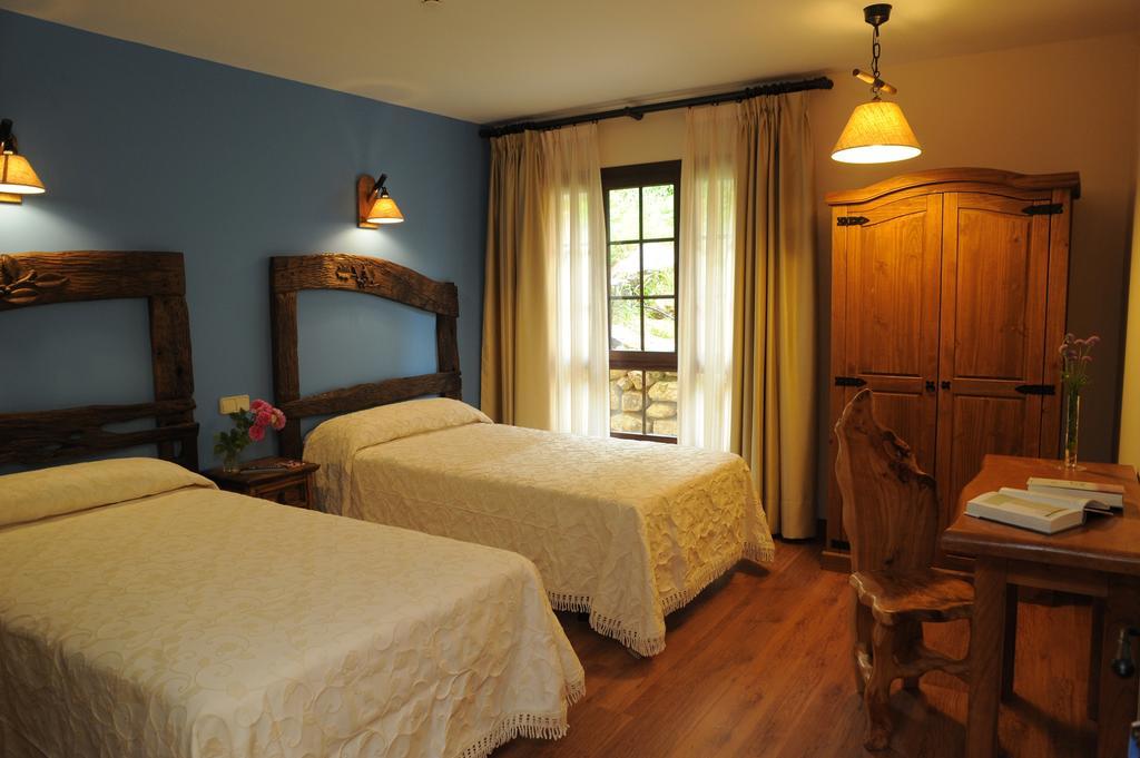 Hotel El Quesar de Gamoneo Gamonedo de Cangas Habitación foto